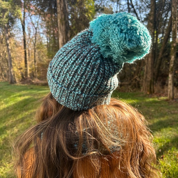 BNWT C.C Teal and Gray Knit Hat and Scarf Set
Great price - Picture 5 of 5